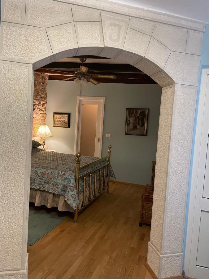 Studio Apartment Sweet Dreams ロヴィニ エクステリア 写真
